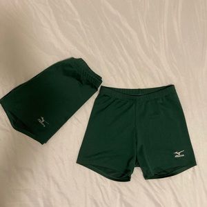 They are green mizuno leggings, size small and x small